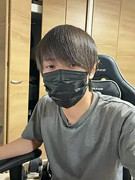 Snapshot of jiji9253 chatting on 06/01/26, 12:18 jiji9253 online show from 06/01/26, 12:18