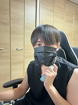 Snapshot of jiji9253 chatting on 06/06/26, 09:58 jiji9253 online show from 06/06/26, 09:58