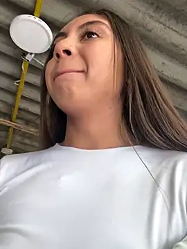 Sara-cooper2 online show from 09/19/25, 02:07