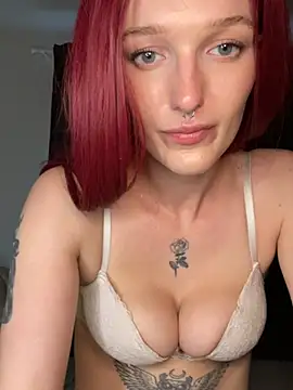 Snapshot of lovecassyrose chatting on 06/07/26, 02:43 lovecassyrose online show from 06/07/26, 02:43