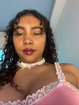 Snapshot of SophieD chatting on 05/26/26, 12:34 SophieD online show from 05/26/26, 12:34