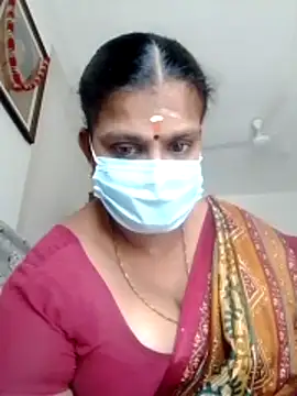 Snapshot of Tamilkeerthi chatting on 02/03/26, 07:13 Tamilkeerthi online show from 02/03/26, 07:13