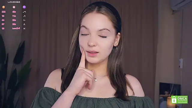 NguyetHankey online show from 10/07/25, 03:09