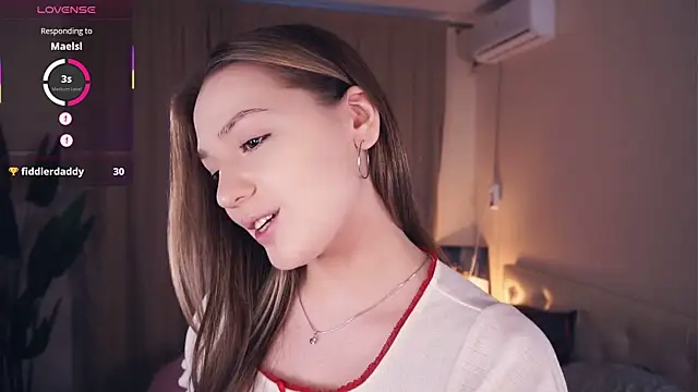 NguyetHankey online show from 12/16/25, 06:18