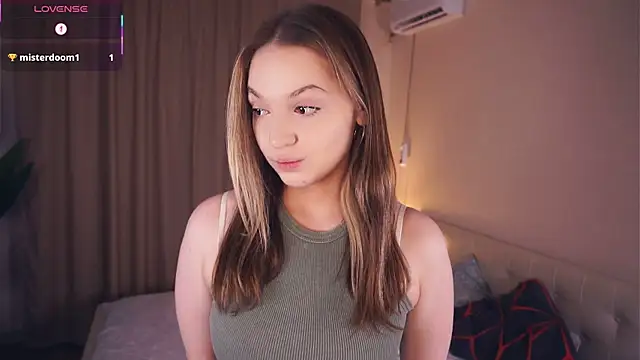 NguyetHankey online show from 12/22/25, 06:10