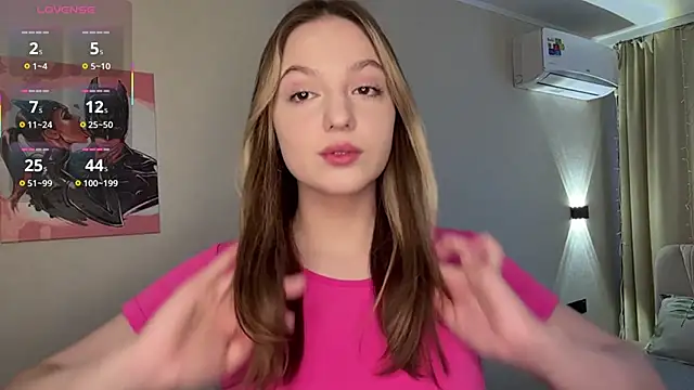 NguyetHankey online show from 02/01/26, 06:12