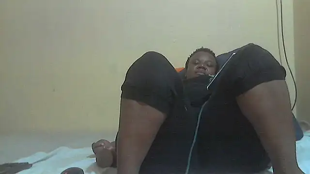 AnnabigpussyXO online show from 01/12/26, 07:52