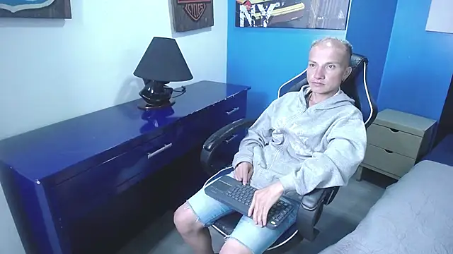 DaddyPoweer online show from 10/04/25, 02:09