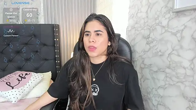 alicy  torres online show from 04/14/26, 12:11