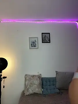 Nicolle swt online show from 03/18/26, 12:19