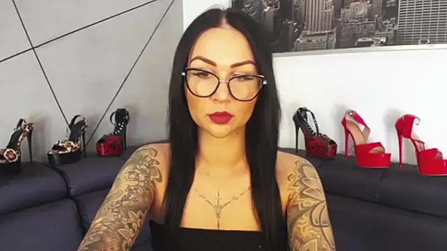 Fayestrip online show from 09/20/25, 02:40