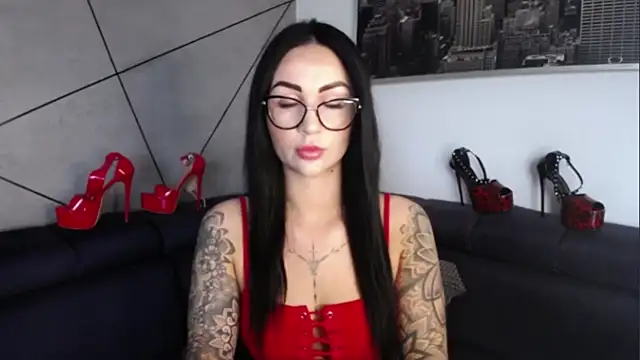 Fayestrip online show from 09/28/25, 02:33