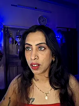 Love Beauty01 online show from 03/04/26, 06:58