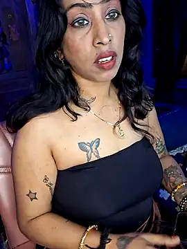 Love Beauty01 online show from 03/20/26, 06:46