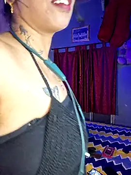 Love Beauty01 online show from 04/01/26, 06:49