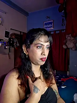 Love Beauty01 online show from 05/22/26, 04:34
