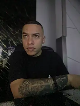 AlphaMasterXxx online show from 11/12/25, 08:37