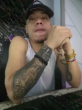 AlphaMasterXxx online show from 11/29/25, 12:52