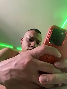 AlphaMasterXxx online show from 04/07/26, 06:52