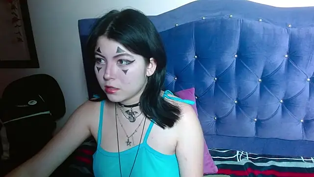 Snapshot of Ginebra_Sensual chatting on 10/04/25, 12:14 Ginebra Sensual online show from 10/04/25, 12:14