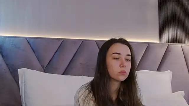 Snapshot of MiaMarlow chatting on 10/07/25, 08:50 MiaMarlow online show from 10/07/25, 08:50