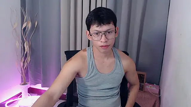 pinkcock froi2305 online show from 04/17/26, 05:54