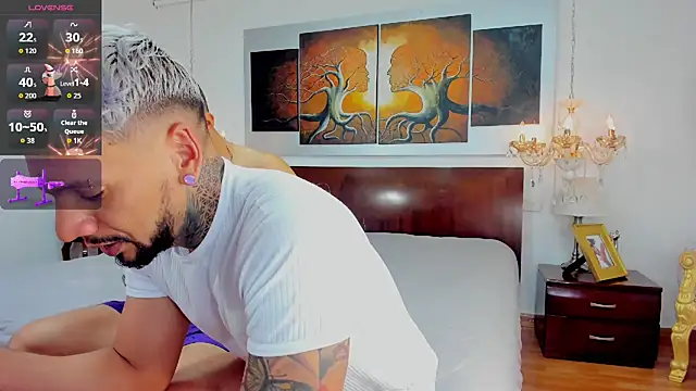 Valentiinoss online show from 03/09/26, 09:30