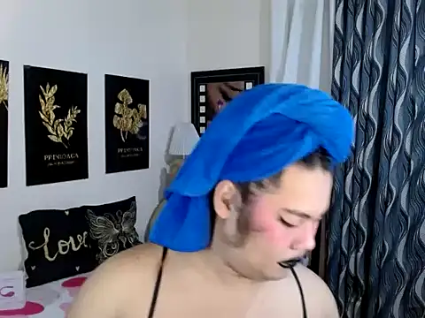 TSbrianaHugeCock online show from 01/07/26, 02:30