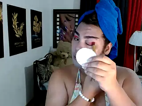 TSbrianaHugeCock online show from 04/21/26, 02:01