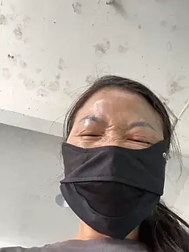 coco-o online show from 09/21/25, 01:18