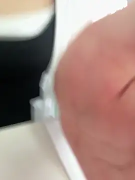 luluya1314 online show from 04/15/26, 07:04