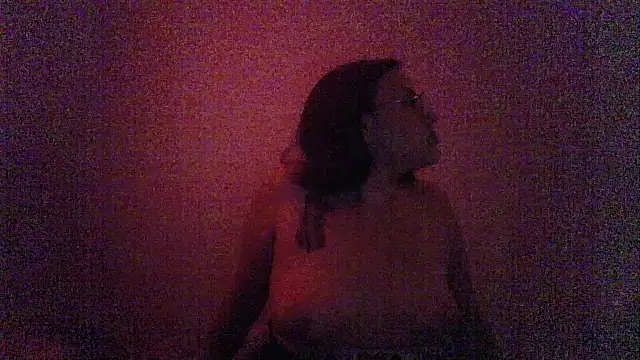 Snapshot of jenmarquez_ chatting on 10/25/25, 07:16 jenmarquez  online show from 10/25/25, 07:16