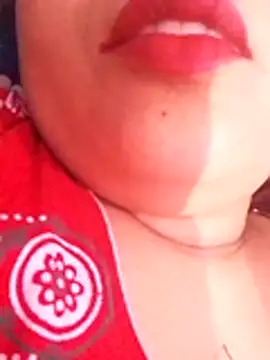 Snapshot of liza-212 chatting on 12/04/25, 07:50 liza-212 online show from 12/04/25, 07:50