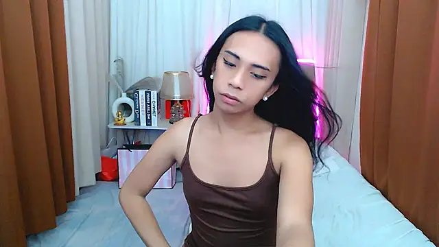 Snapshot of scarlet_smith7 chatting on 05/07/26, 05:46 scarlet smith7 online show from 05/07/26, 05:46
