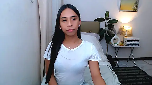 Snapshot of scarlet_smith7 chatting on 06/04/26, 08:09 scarlet smith7 online show from 06/04/26, 08:09
