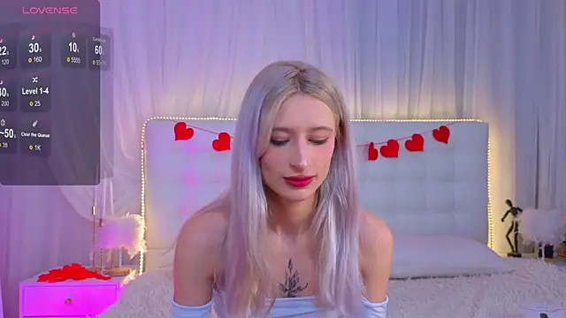 Monica Leen online show from 02/15/26, 06:21