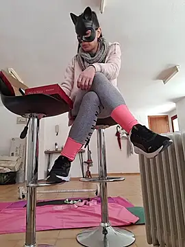 SweetSun69 online show from 04/05/26, 12:57