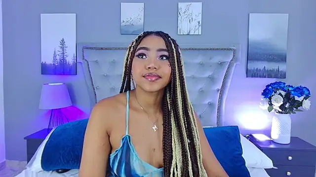 AngelaRoberts online show from 11/27/25, 04:58