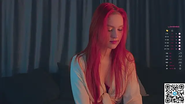 GildedKitten online show from 10/09/25, 06:06