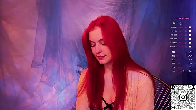 GildedKitten online show from 11/28/25, 06:10