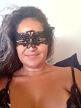 RaphinhaSanches online show from 01/08/26, 01:02