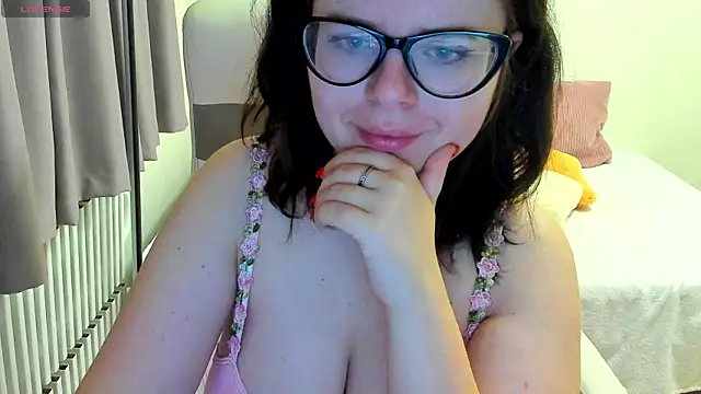 MilisaSweet777 online show from 12/19/25, 08:27