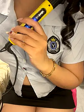 Snapshot of Knorr_Vietnams chatting on 10/05/25, 04:44 Knorr Vietnams online show from 10/05/25, 04:44