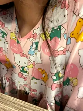 Snapshot of Knorr_Vietnams chatting on 10/13/25, 02:50 Knorr Vietnams online show from 10/13/25, 02:50