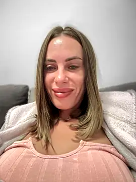 Snapshot of _JessyRey_ chatting on 10/03/25, 05:59  JessyRey  online show from 10/03/25, 05:59