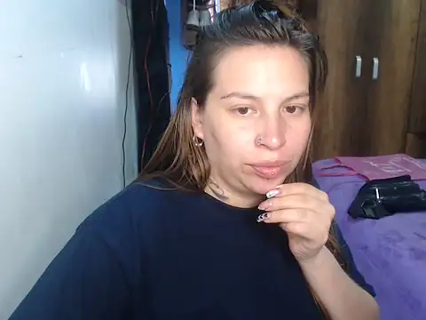 cloequeen15 online show from 03/30/26, 07:48