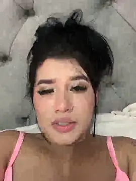 Aliciawhitee online show from 10/26/25, 05:13