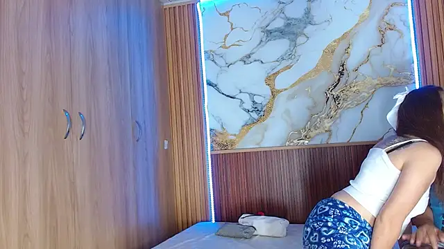 mollyandsam303av online show from 03/02/26, 07:21