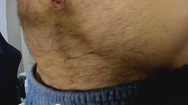 Snapshot of college_muscle_ass1 chatting on 09/21/25, 02:51 college muscle ass1 online show from 09/21/25, 02:51