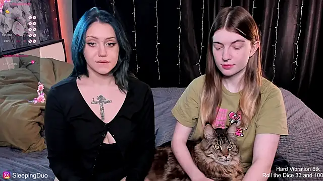 Threesomebabes online show from 11/17/25, 12:44